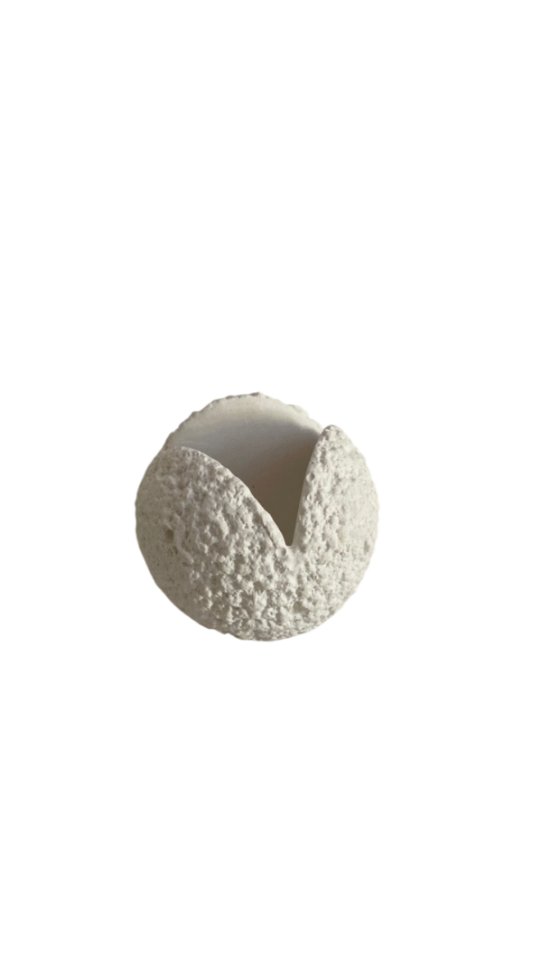 Cracked Eggshell Mold
